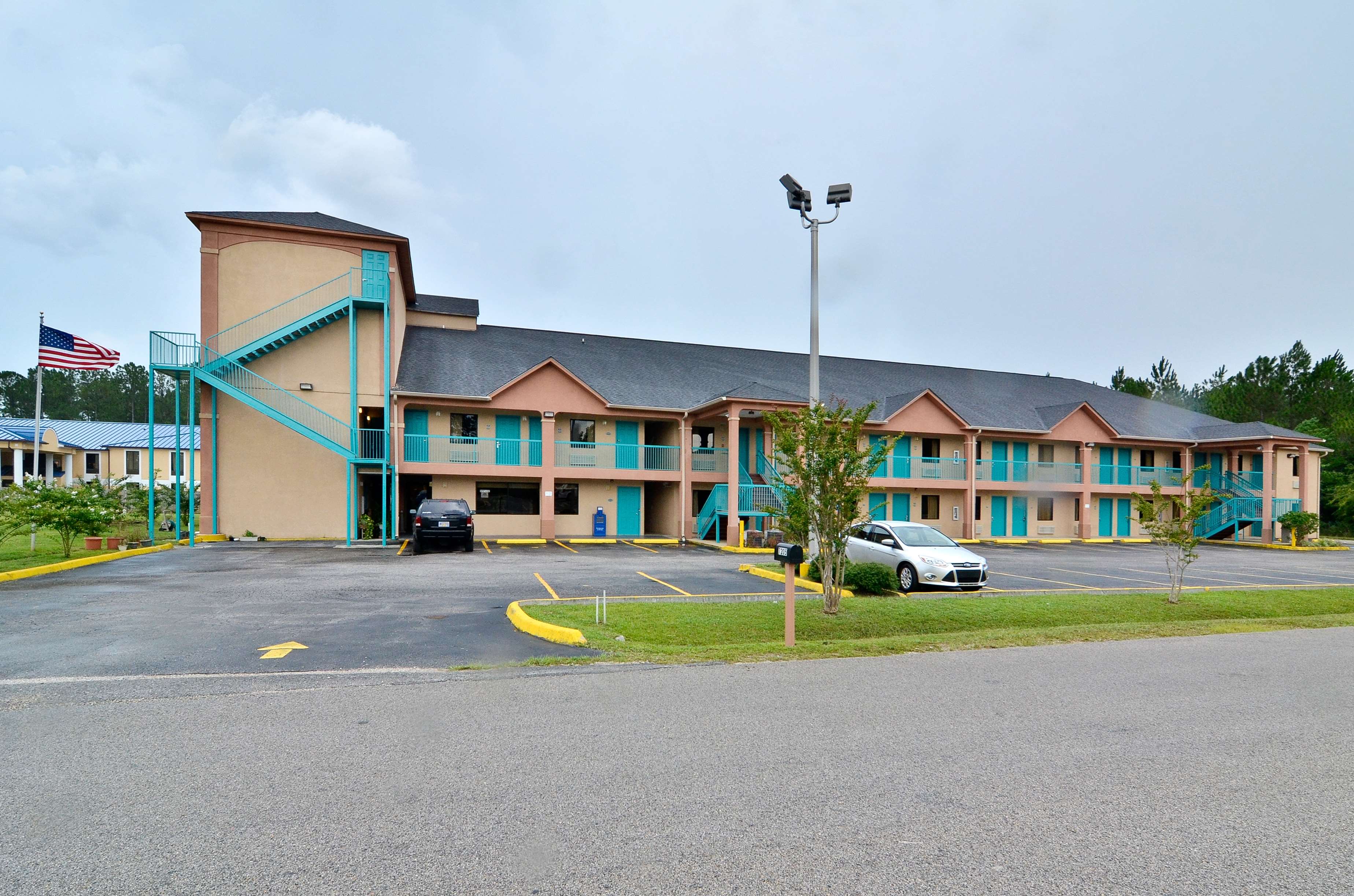 Americas Best Value Inn Suites Moss Point Red Lion Hotels