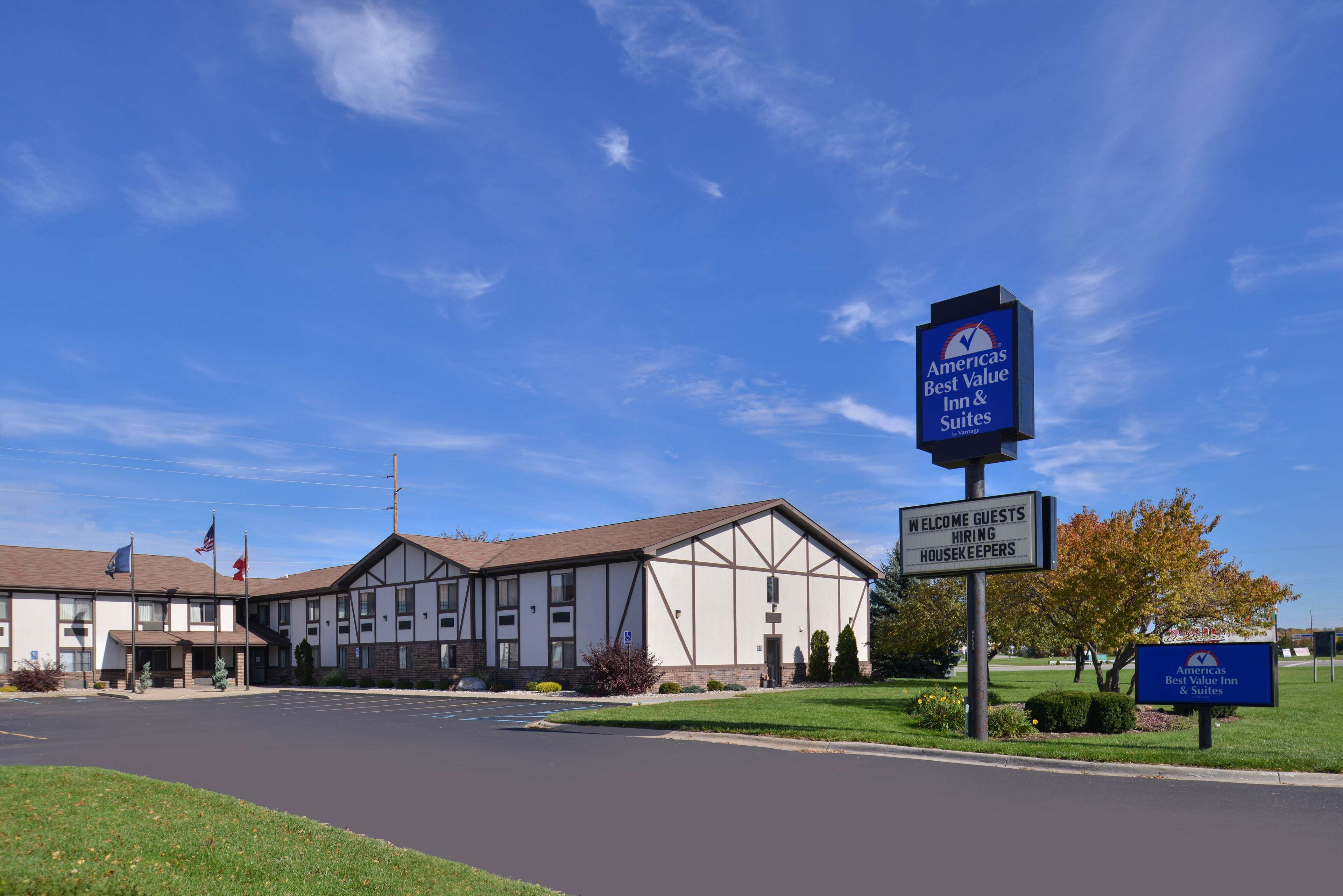 Americas Best Value Inn Birch Run Red Lion Hotels