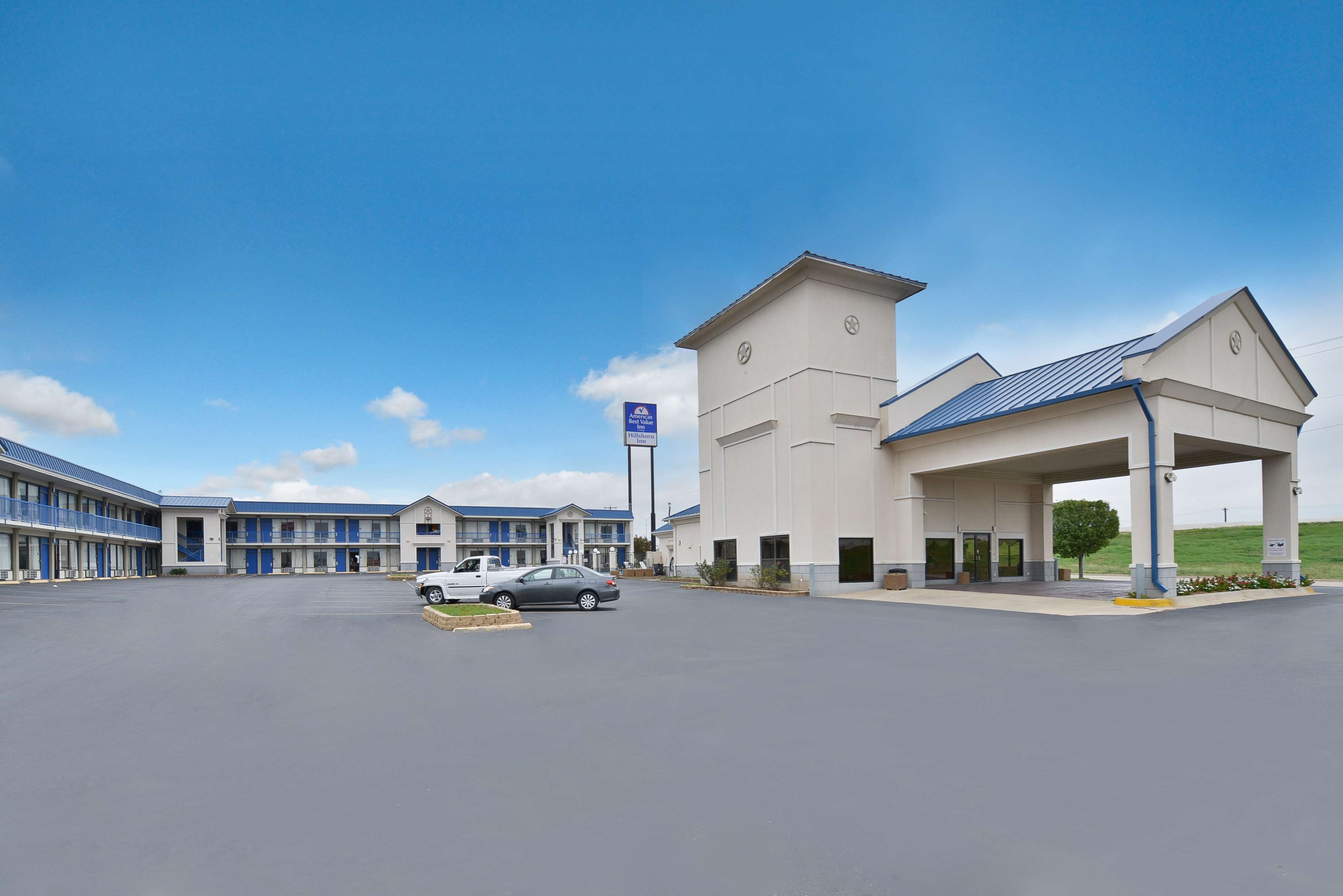 Americas Best Value Inn Hillsboro Red Lion Hotels