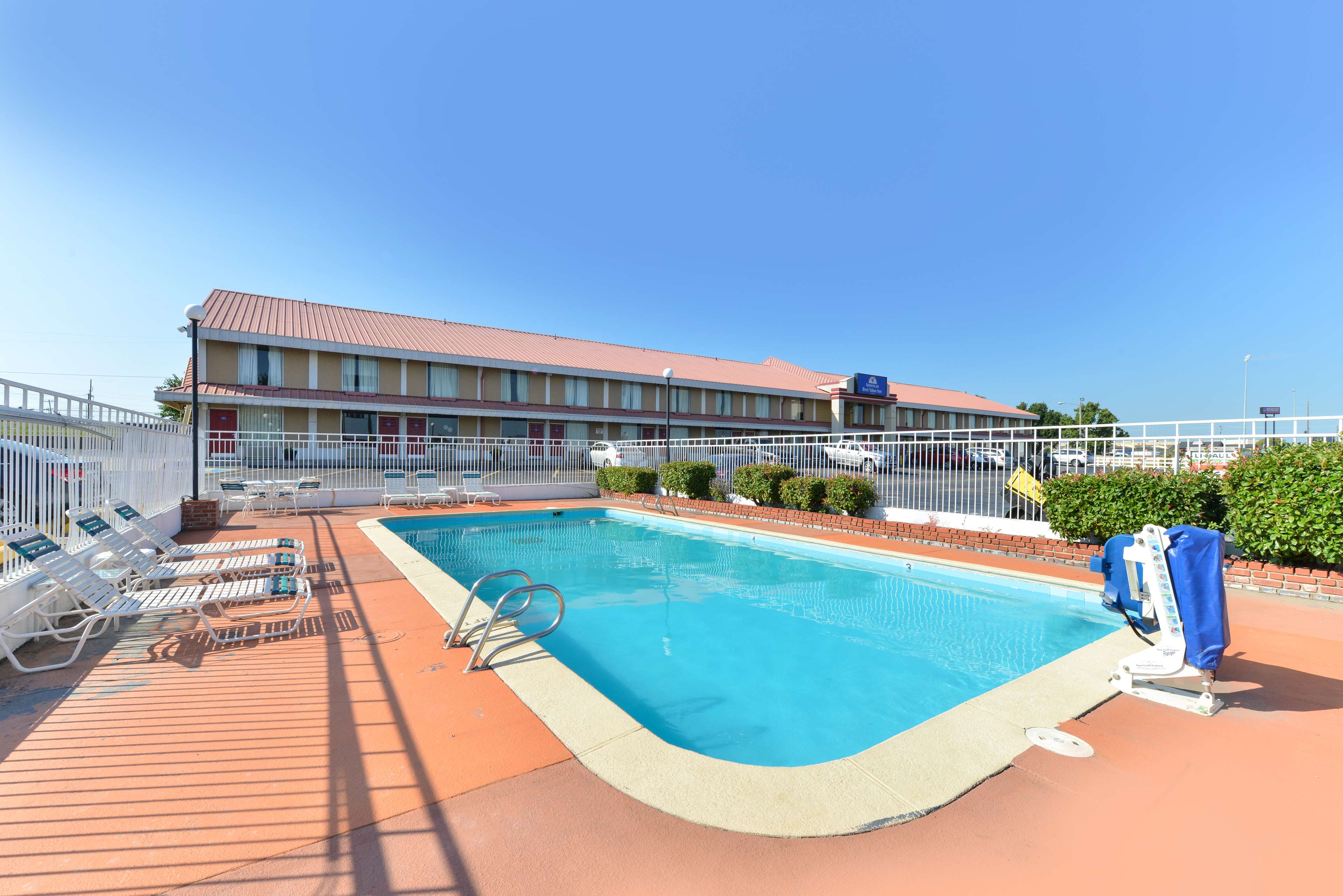 Americas Best Value Inn Tulsa West At I 44 Red Lion Hotels